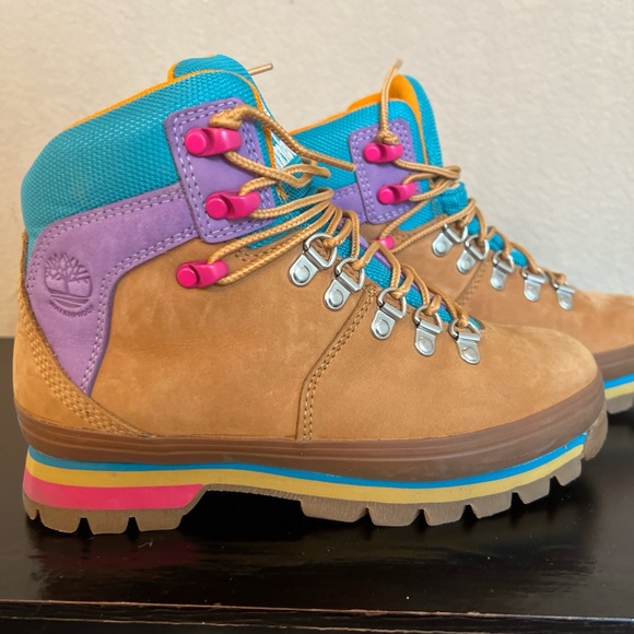 Timberland Brown and Teal Outdoor Boots - Picture 6 of 6